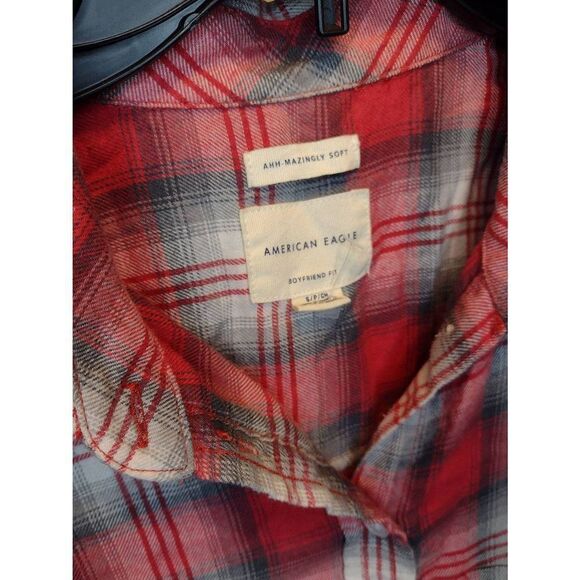 American Eagle Size S Boyfriend Fit Red Plaid Flannel - Picture 3 of 3
